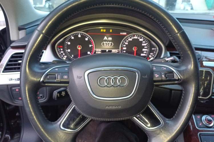 Used Audi A8 2013 A8L 45 TFSI quattro Luxury Model
