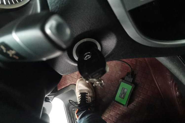 Used Mercedes-Benz Vito 2018 2.0T Business Version China VI Emission Standard Vehicle Key