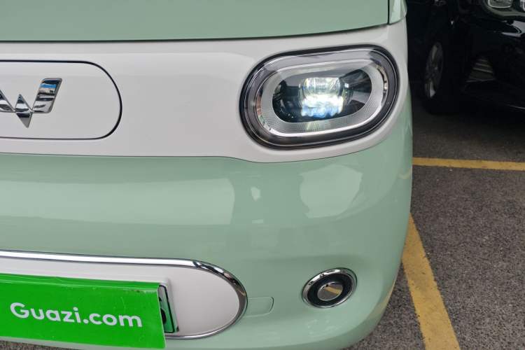 Used Wuling Hongguang MINIEV 2024 3rd Generation 215km Advanced Version Left Front Headlight