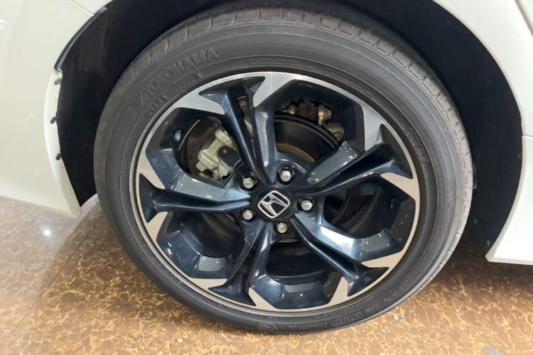 Used Honda Civic 2022 240TURBO CVT Dynamic Edition
