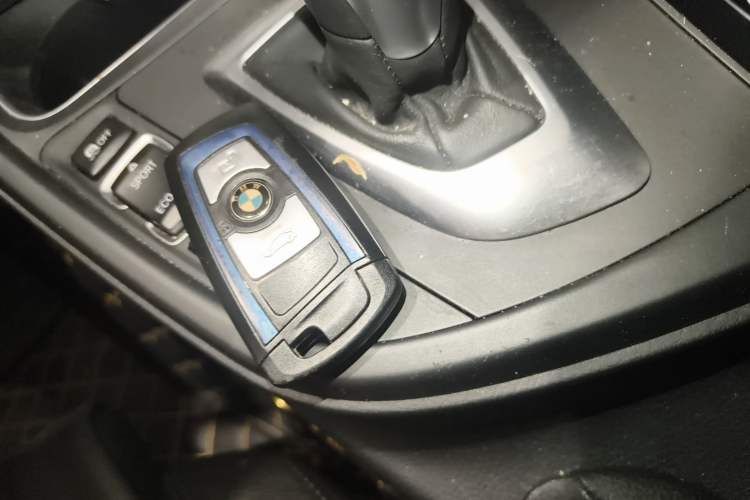 Used BMW 3 Series 2018 320Li Leading Model M Sport Package
