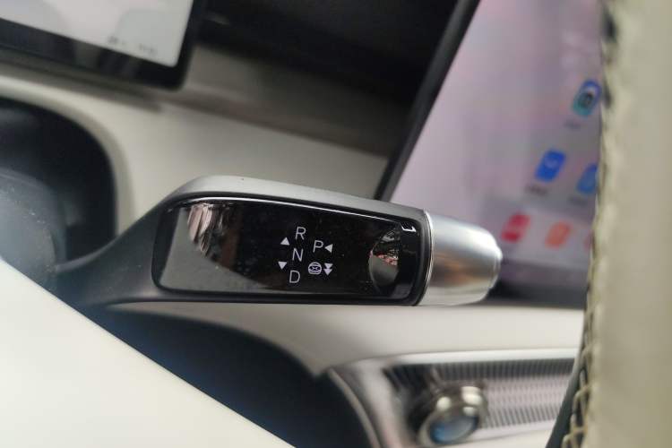 Used XPeng X9 2024 640 All-Wheel Drive High-Performance Max
