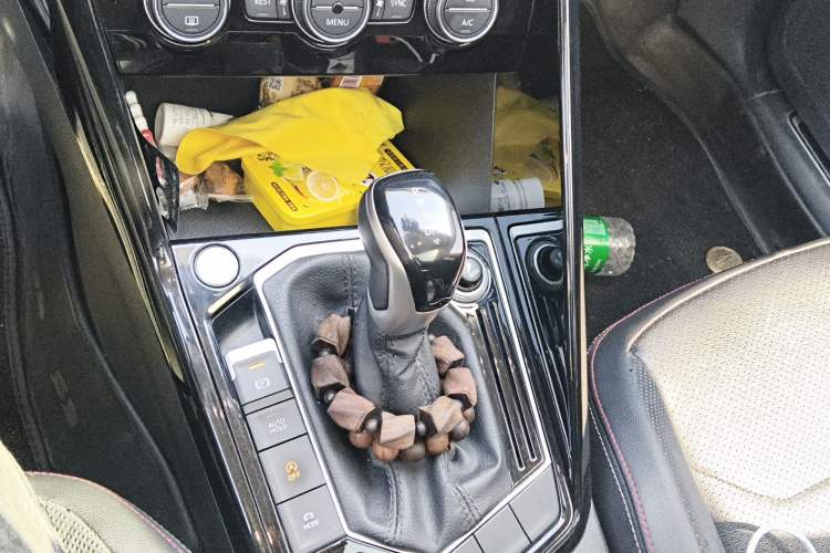 Used Volkswagen Tayron 2019 330TSI Two-Wheel Drive Luxury Model China VI Standard
