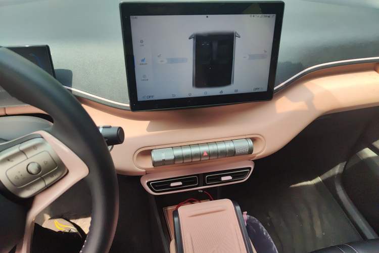 Used BYD Seagull 2025 405 km Flying Edition Audio And AC Panel