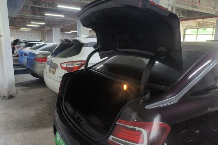 Used DS 5LS 2014 1.6T Luxury Edition THP160 Trunk