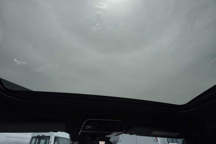 Used Mercedes-Benz C-Class 2023 Restyled C 260 L Sport Edition Headliner