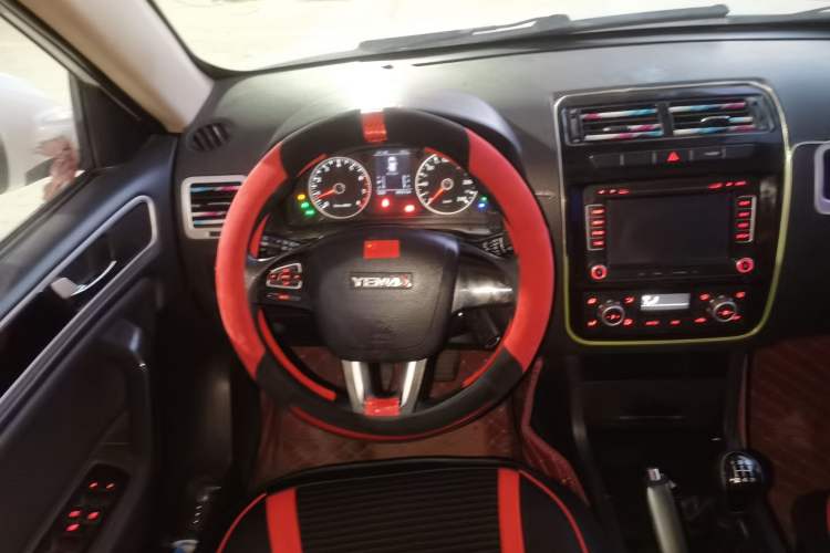 Used Yema T70 2015 1.8L Manual Elite Model
