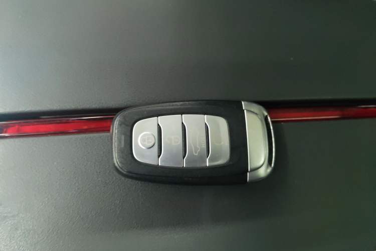 Used Hongqi H9 2022 2.0T Smart Connect Flagship Edition
