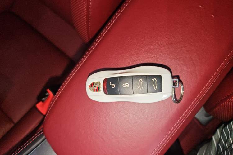 Used Porsche 718 2018 Cayman 2.0T