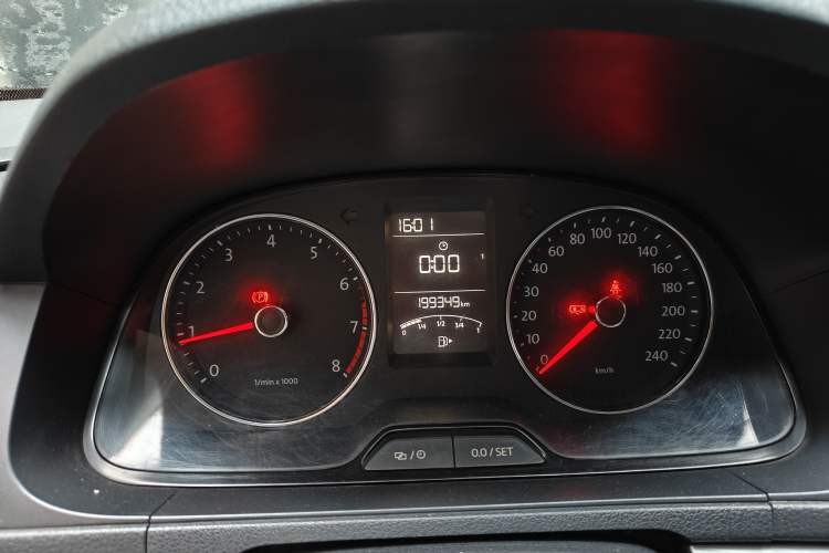 Used Volkswagen Lavida 2013 1.6L Manual Comfort Edition
