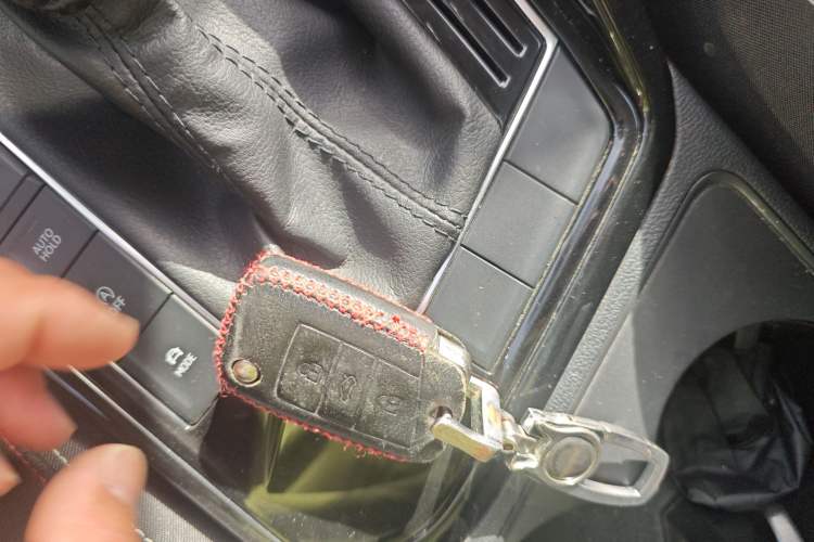 Used Volkswagen Tayron 2019 330TSI Two-Wheel Drive Luxury Model China VI Standard