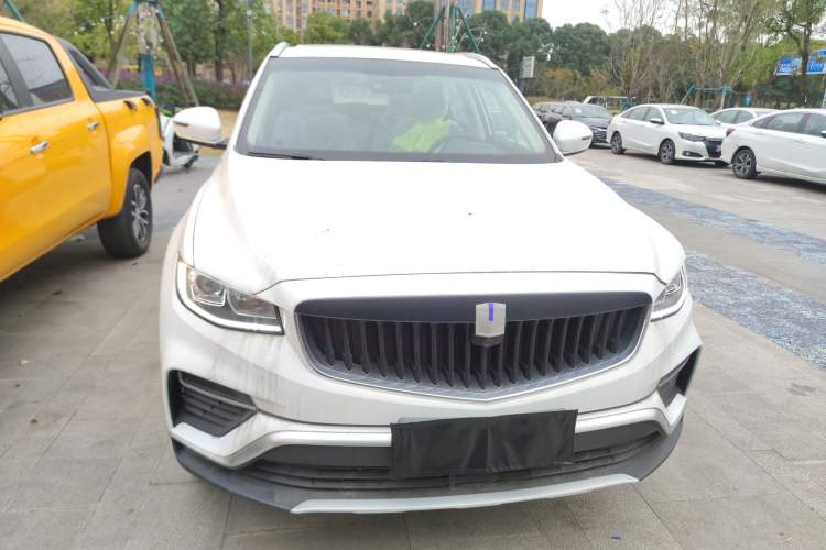 Used Farizon FX 2021 1.8T Smart Connect 5-Seater