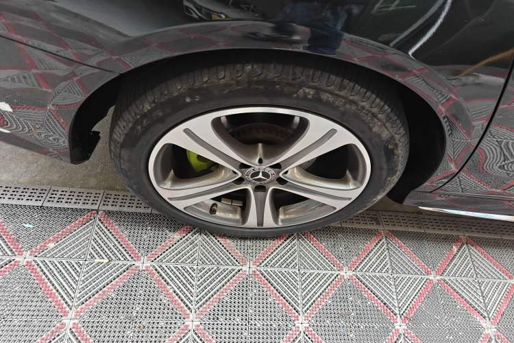 Used Mercedes-Benz E-Class 2020 Facelift E 260 L Sport Edition