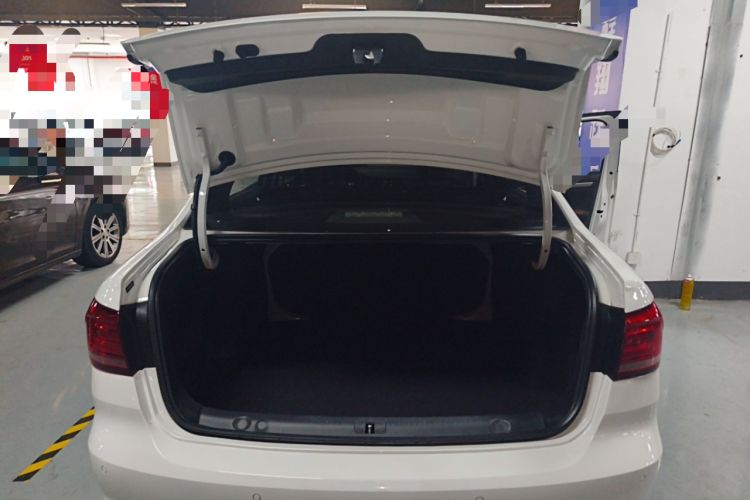 Used Volkswagen Lavida 2019 Lavida Start 1.5L Automatic Comfort Edition China VI Standard Trunk