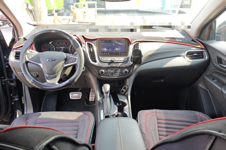 Used Chevrolet Equinox 2019 535T Automatic YuJie Edition China V Standard Center Console