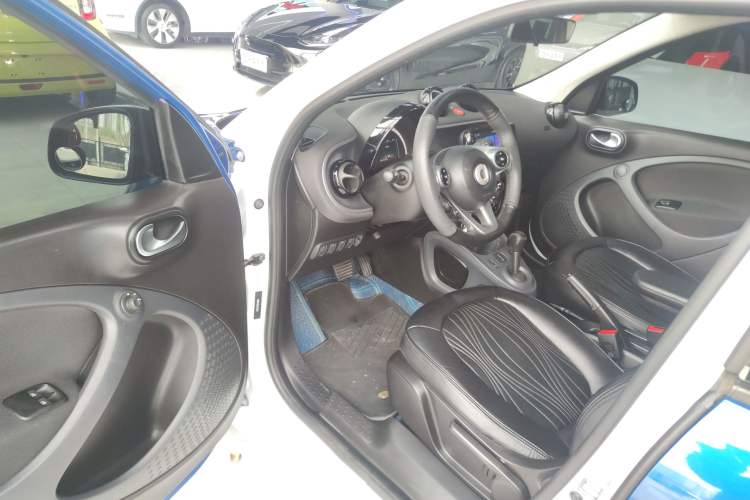 Used smart forfour 2018 1.0L 52kW Passion Edition
