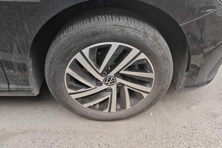 Used Volkswagen Lavida 2023 300TSI DSG Starry Full-Comfort Edition
