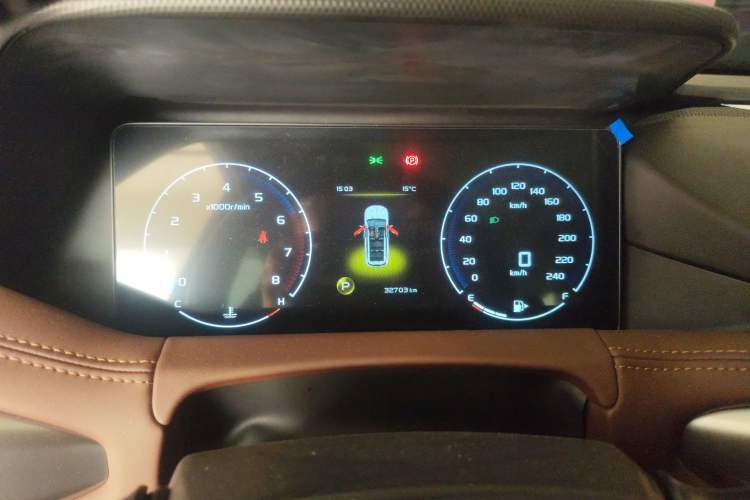 Used Geely Auto Haoyue 2022 1.8TD DCT Luxury 7-Seater Instrument Cluster