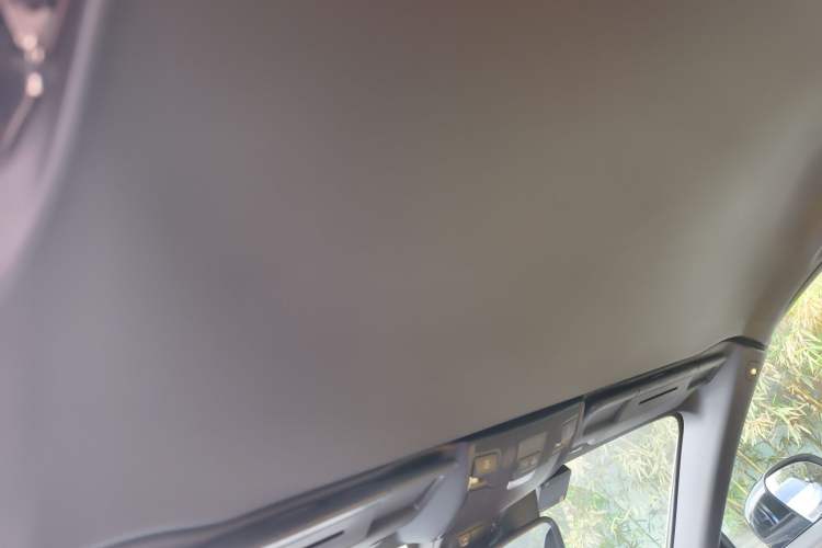 Used Mercedes-Benz SLK-Class 2011 SLK 200 Fashion Model