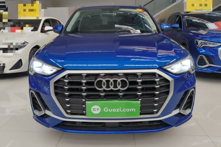Used Audi Q3 2019 40 TFSI Fashion Dynamic Model
