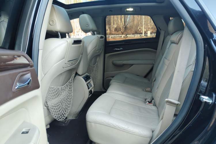Used Cadillac SRX 2010 3.0L Flagship Edition