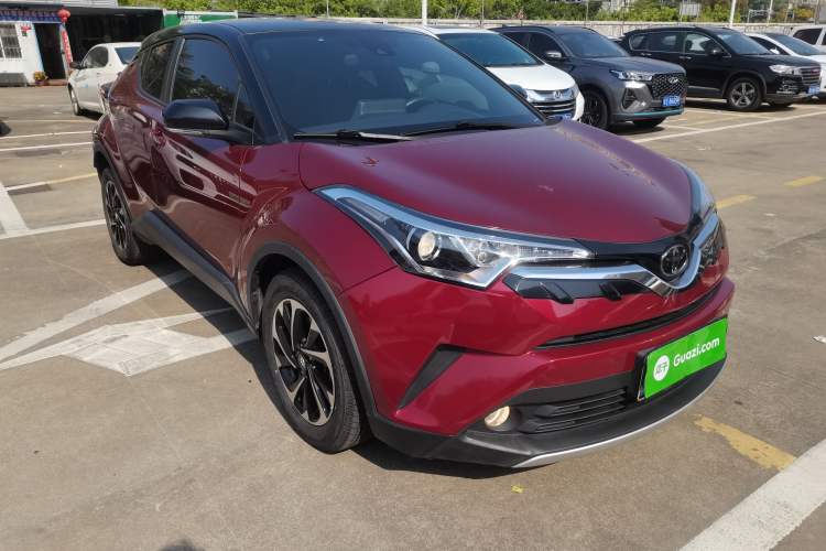 Used Toyota IZOA 2018 2.0L Yichi Version China VI Standard