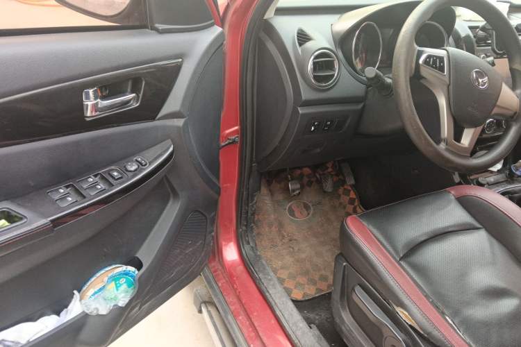 Used HYOSOW S3 2014 1.5L Comfort Version China IV Emission Standard
