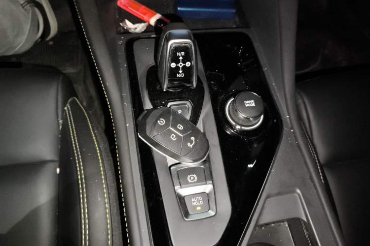 Used Lynk & Co 02 2022 2.0T DCT Shine Plus
