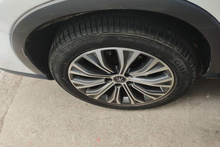 Used BYD Song Pro New Energy 2019 DM 1.5T Four-Wheel Drive Performance Edition Deluxe Model Right Rear Wheel Hub