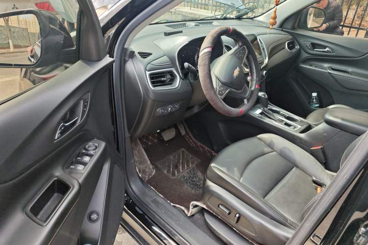 Used Chevrolet Equinox 2019 535T Automatic YuJie Edition China VI