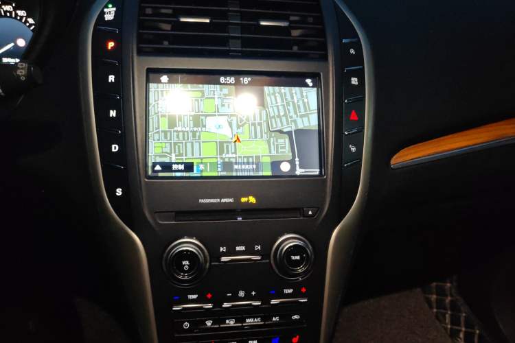 Used Lincoln MKC 2017 2.0T Two-Wheel-Drive Luxury Edition