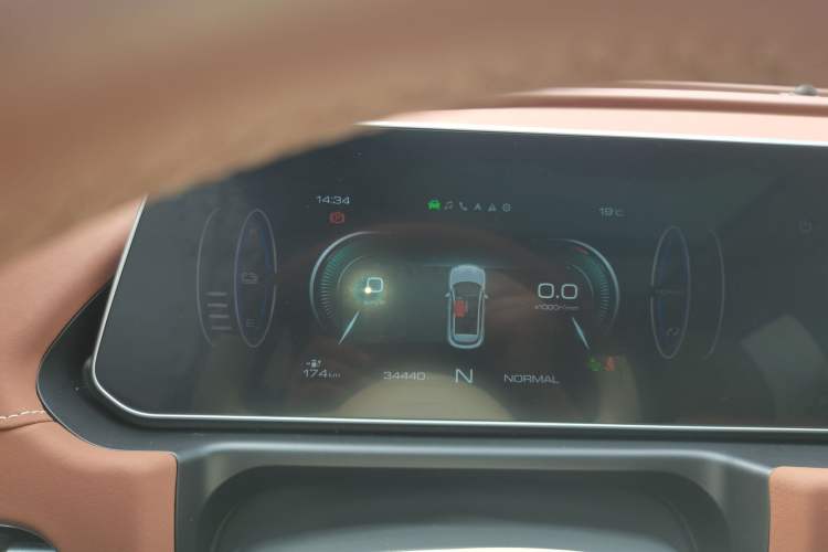 Used ORA Good Cat 2021 400km Standard Range Athena Edition Lithium Iron Phosphate Instrument Cluster