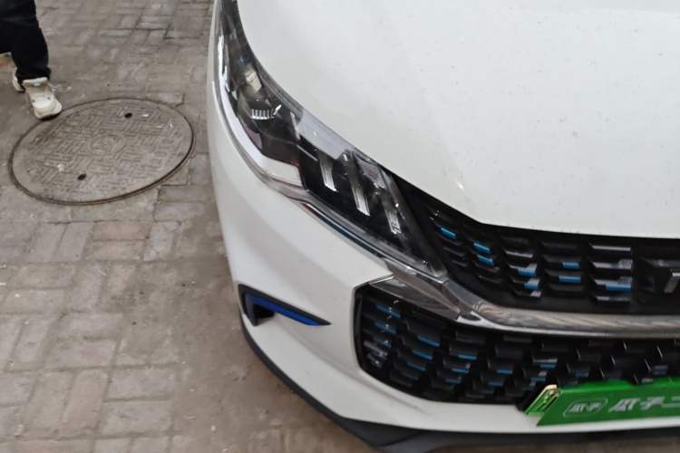 Used SAIC MAXUS EUNIQ 5 2020 1.3T PLUG-IN Elite Edition
