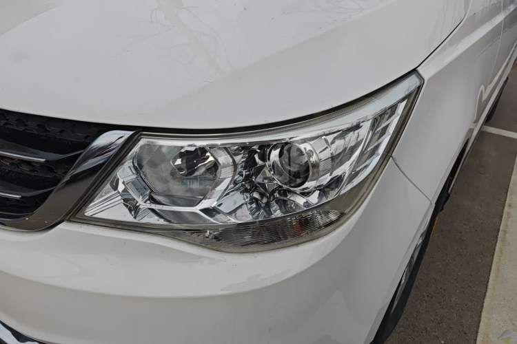 Used Baojun 730 2016 1.5L Manual Comfort Version 7 Seats China V Emission Standard