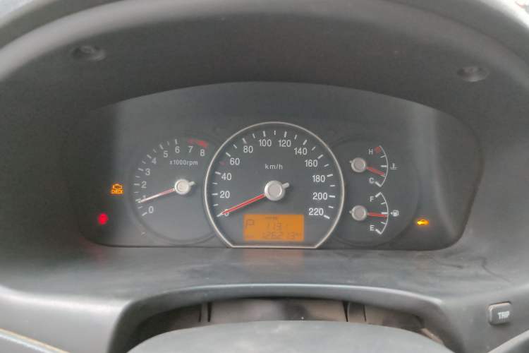 Used Kia Carens 2007 2.0L 7-Seater Comfort Edition
