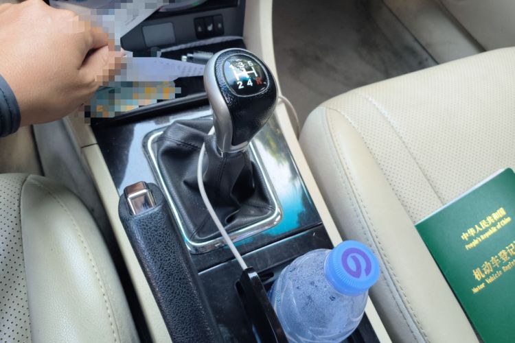 Used BYD G6 2013 2.0L Manual Luxury Version
