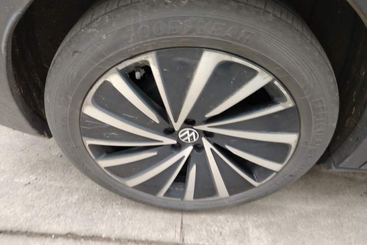 Used Volkswagen ID.4 X 2021 Pro Smart Long-Range Edition Exterior 5