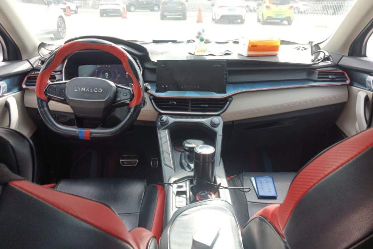 Used Lynk & Co 06 2021 1.5T Shero Pink Special Edition