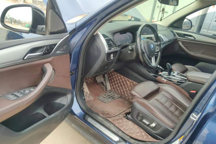 Used BMW iX3 2021 Leading Type
