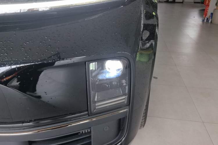 Used Li Auto L8 2024 Pro Model