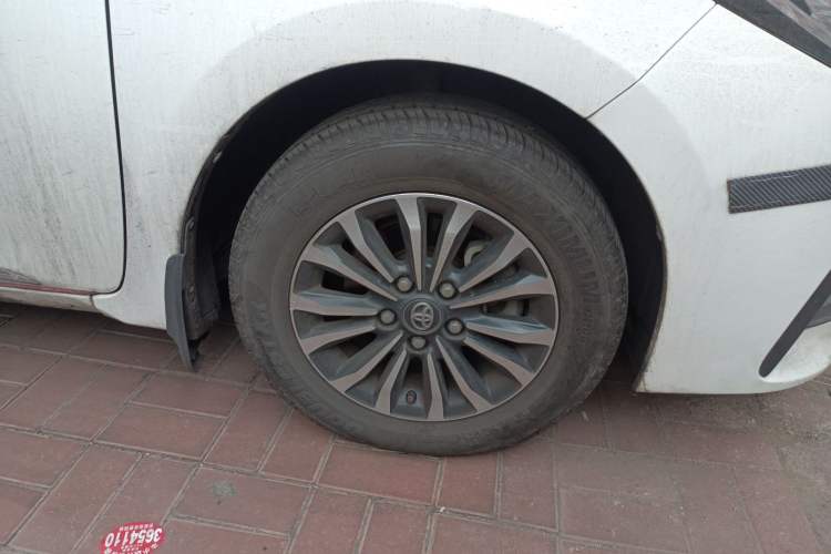 Used Toyota Corolla 2018 1.2T S-CVT GL Smart Enjoyment Version Right Front Wheel Hub