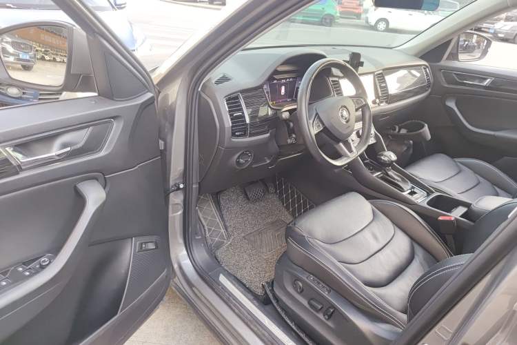 Used Skoda Kodiaq 2019 Updated TSI380 7-Seater All-Wheel-Drive Flagship Version China V Emission Standard