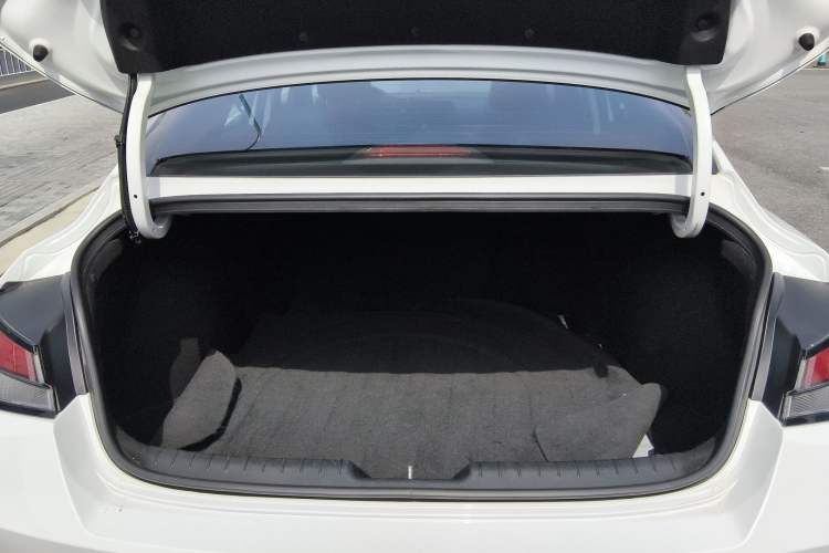 Used Hyundai Elantra 2022 1.5L CVT GLX Elite Edition
