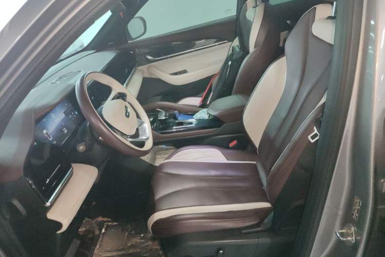 Used Geely Auto Monjaro L 2021 2.0TD DCT EVO Two-Wheel Drive Smart Luxury Version
