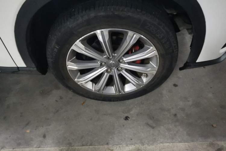 Used GAC Trumpchi GS4 COUPE 2020 270T Automatic Smart Connectivity Edition Right Front Wheel Hub
