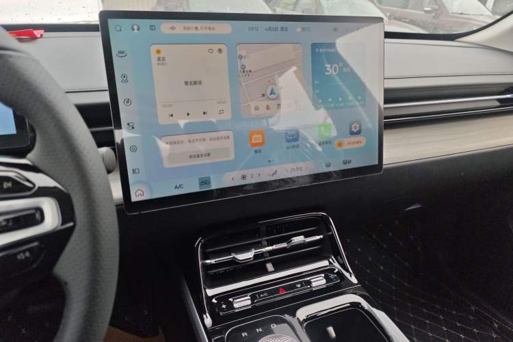 Used Wuling Xingguang 2024 Co-Creation Edition 510 Advanced Model