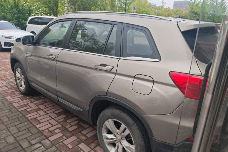 Used CHANGAN CS75 2014 2.0L Manual Luxury Version China V Standard Rear Left 45 Deg