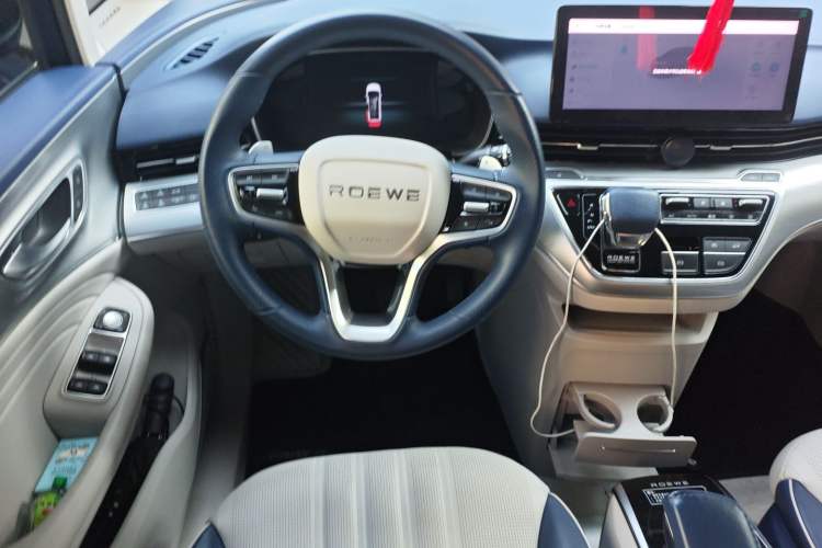 Used Roewe iMAX8 2022 400TGI Prestige Edition