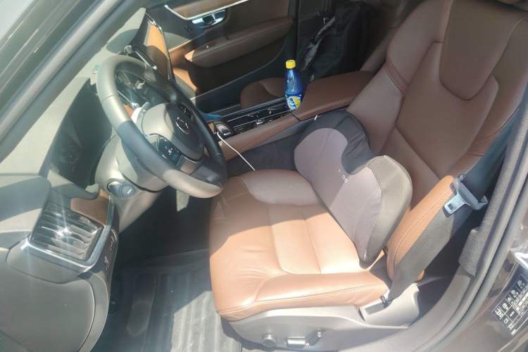 Used Volvo S90 2021 B5 Zhiyi Luxury Edition
