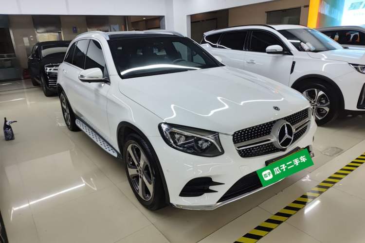 Used Mercedes-Benz GLC 2017 GLC 300 4MATIC Sport Edition Exterior 1